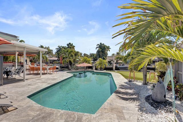 1221 SE 3rd Avenue, Pompano Beach, FL 33060