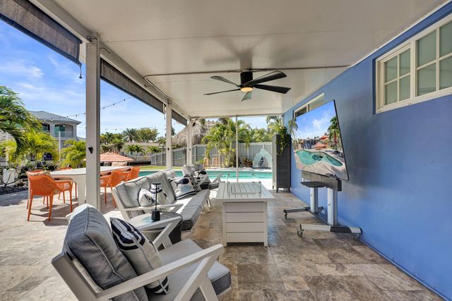 1221 SE 3rd Avenue, Pompano Beach, FL 33060