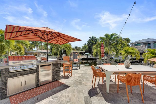 1221 SE 3rd Avenue, Pompano Beach, FL 33060