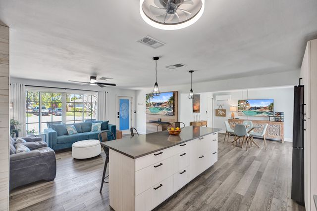 1221 SE 3rd Avenue, Pompano Beach, FL 33060