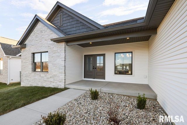 7123 Alvie Lane, Bettendorf, IA 52722