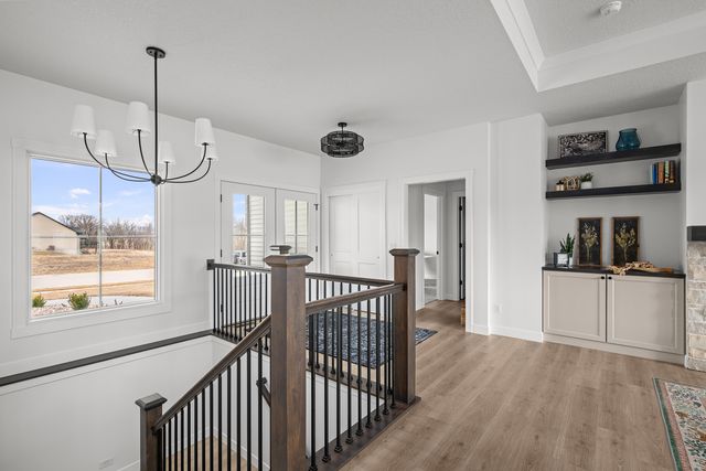 7123 Alvie Lane, Bettendorf, IA 52722