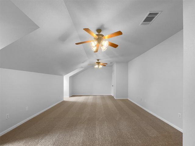 100 Horizon Circle, Azle, TX 76020
