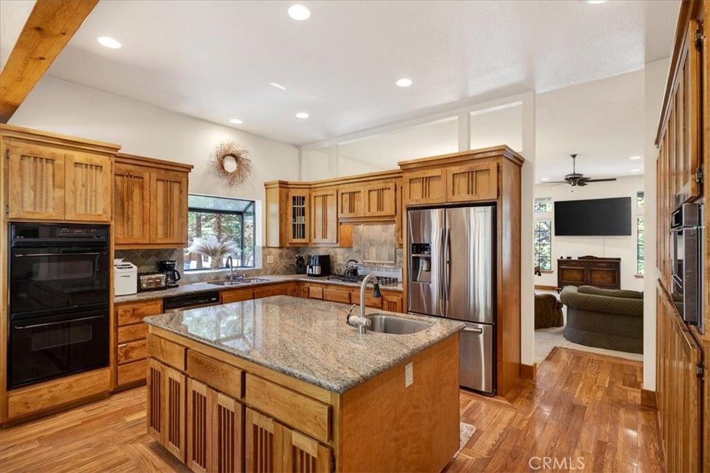 Image 19 of property listing at 915 Golf Club, Lake Almanor Peninsula, CA 96137
