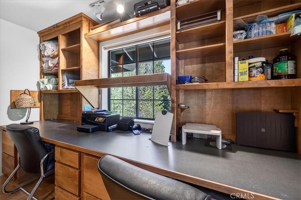 Image 34 of property listing at 915 Golf Club, Lake Almanor Peninsula, CA 96137