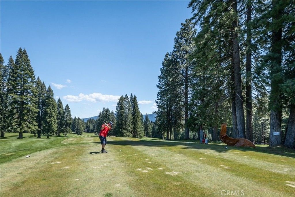 Image 5 of property listing at 915 Golf Club, Lake Almanor Peninsula, CA 96137