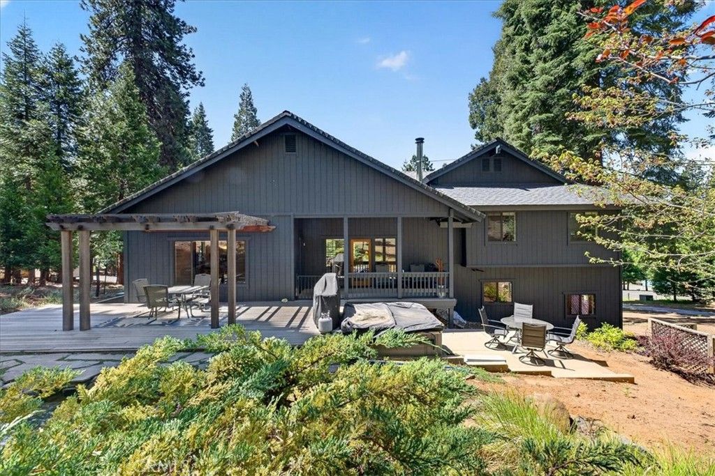 Image 51 of property listing at 915 Golf Club, Lake Almanor Peninsula, CA 96137