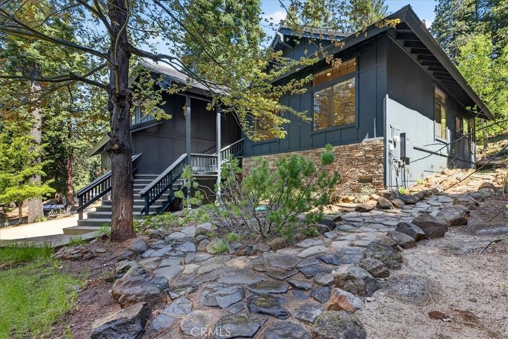 Image 55 of property listing at 915 Golf Club, Lake Almanor Peninsula, CA 96137