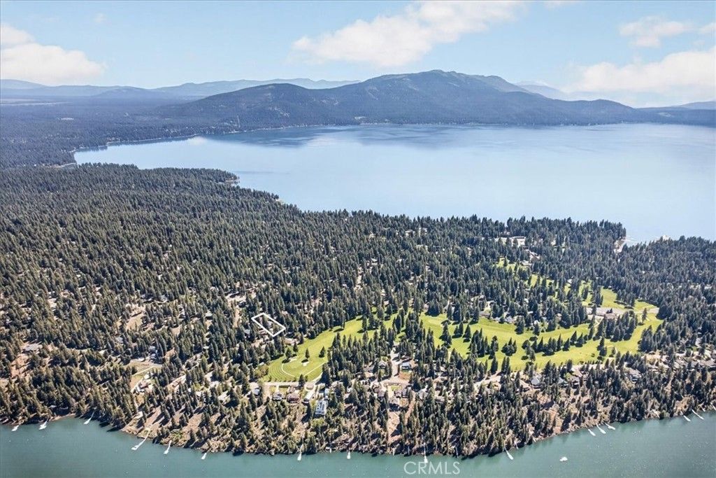 Image 60 of property listing at 915 Golf Club, Lake Almanor Peninsula, CA 96137
