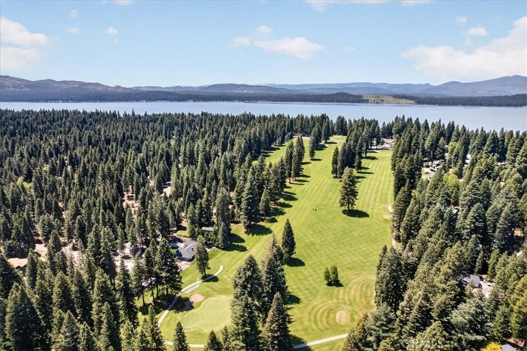 Image 66 of property listing at 915 Golf Club, Lake Almanor Peninsula, CA 96137