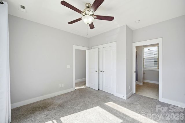 923 Warren Burgess Lane, Charlotte, NC 28205