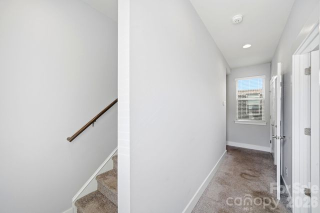 923 Warren Burgess Lane, Charlotte, NC 28205
