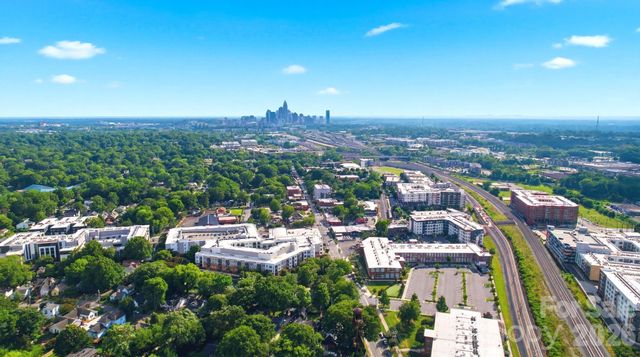923 Warren Burgess Lane, Charlotte, NC 28205