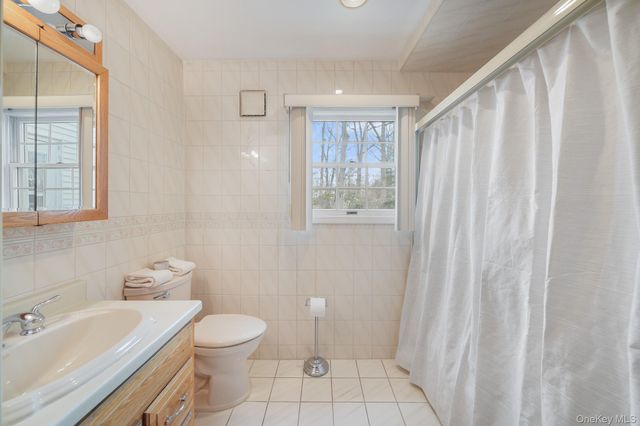 54 Douglas Court, Pearl River, NY 10965