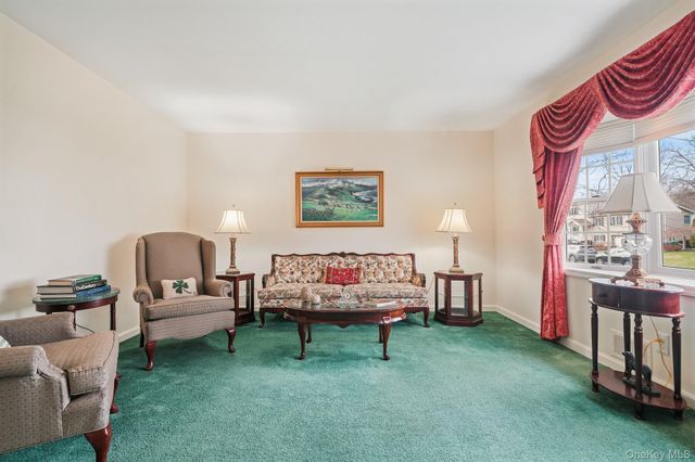 54 Douglas Court, Pearl River, NY 10965