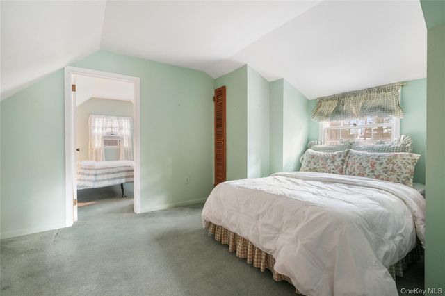 54 Douglas Court, Pearl River, NY 10965