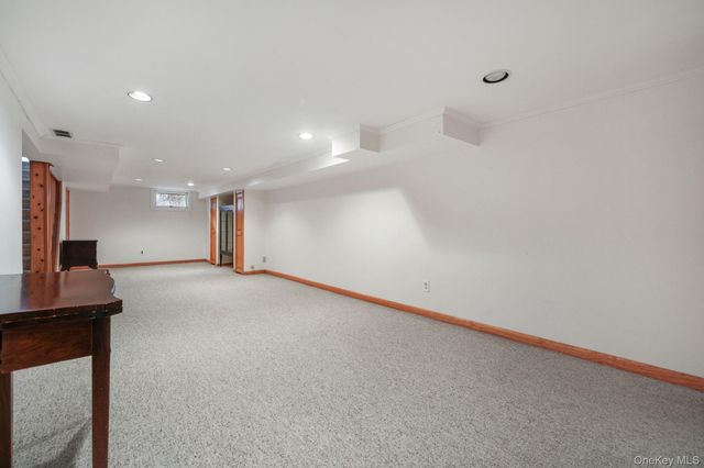 54 Douglas Court, Pearl River, NY 10965