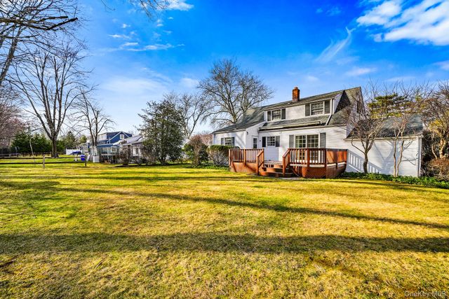 54 Douglas Court, Pearl River, NY 10965