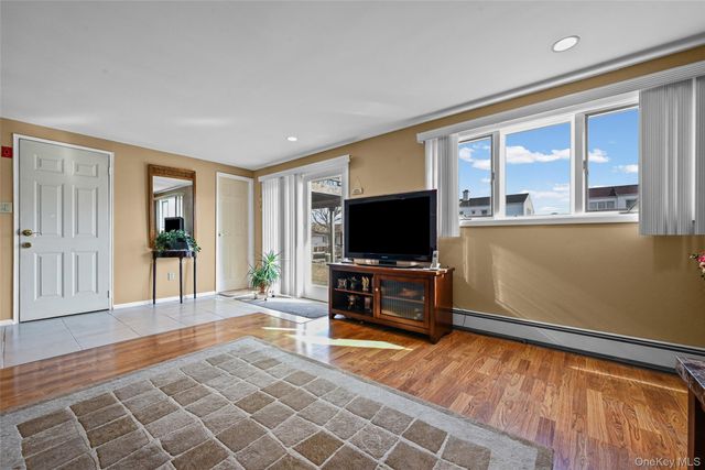 3727 Oceanside Road E, Oceanside, NY 11572