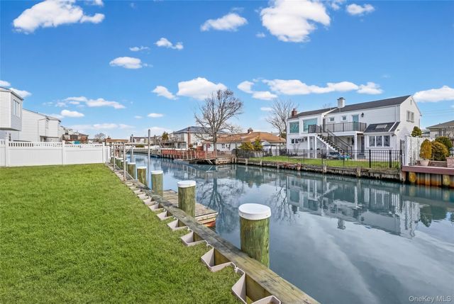 3727 Oceanside Road E, Oceanside, NY 11572