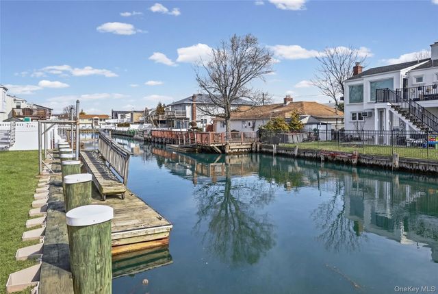 3727 Oceanside Road E, Oceanside, NY 11572