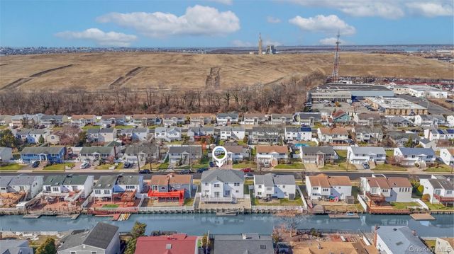 3727 Oceanside Road E, Oceanside, NY 11572