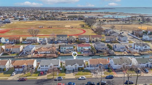 3727 Oceanside Road E, Oceanside, NY 11572