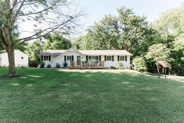 6596 Ivyhill Drive NW, Canal Fulton, OH 44614