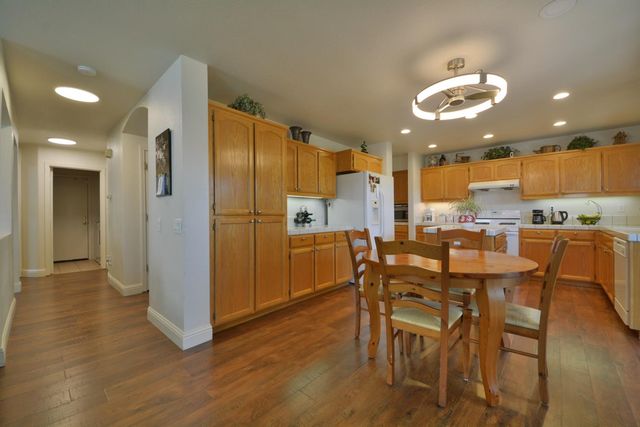 3155 Autumn Chase Cir, Stockton, CA 95219
