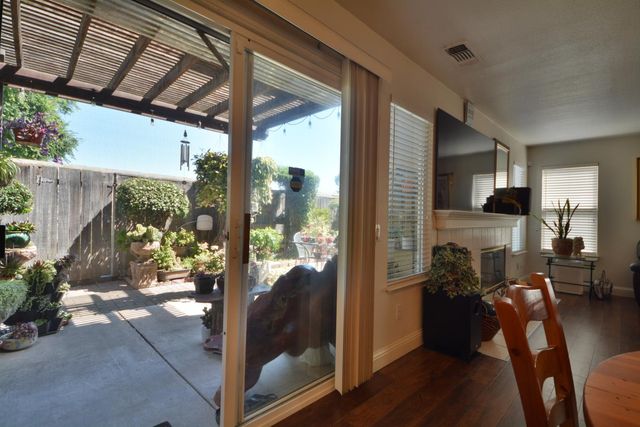 3155 Autumn Chase Cir, Stockton, CA 95219