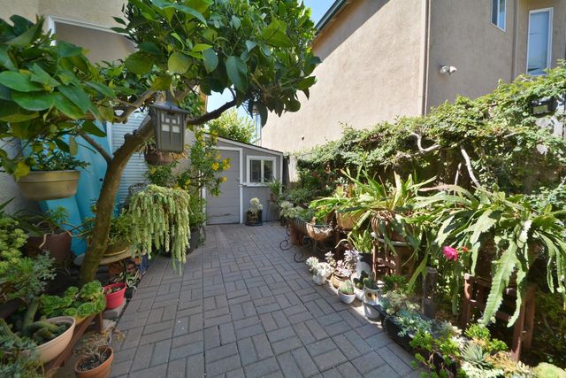 3155 Autumn Chase Cir, Stockton, CA 95219