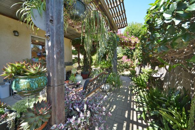 3155 Autumn Chase Cir, Stockton, CA 95219