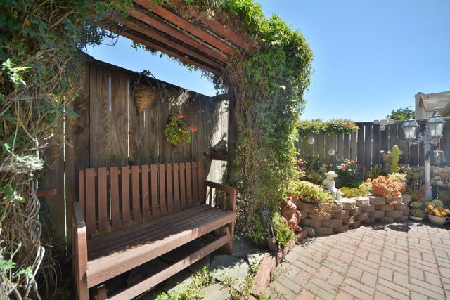 3155 Autumn Chase Cir, Stockton, CA 95219