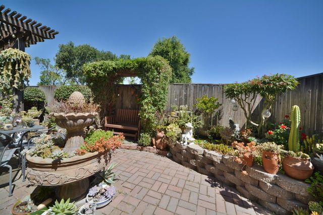 3155 Autumn Chase Cir, Stockton, CA 95219