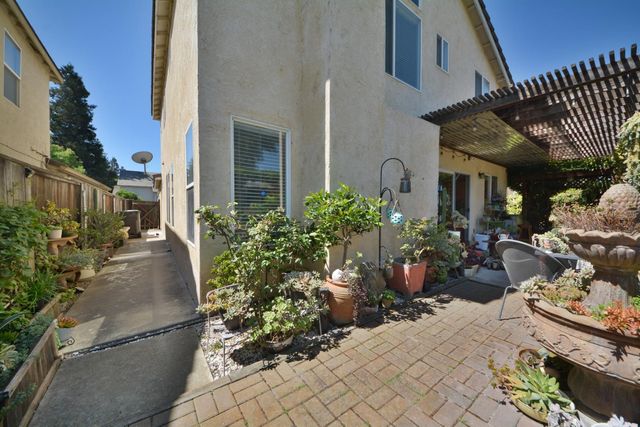 3155 Autumn Chase Cir, Stockton, CA 95219