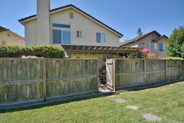 3155 Autumn Chase Cir, Stockton, CA 95219