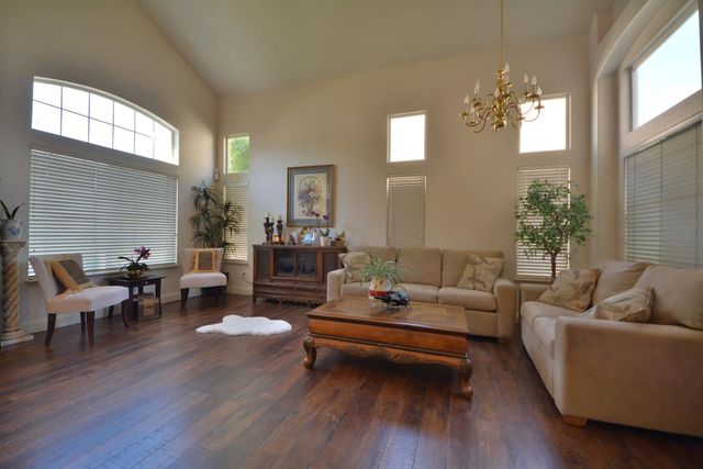 3155 Autumn Chase Cir, Stockton, CA 95219