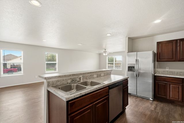 7610 Twin Pine, Converse, TX 78109