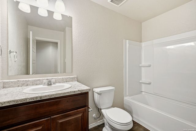 7610 Twin Pine, Converse, TX 78109