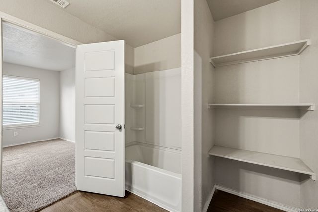 7610 Twin Pine, Converse, TX 78109