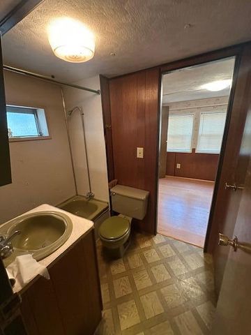 829 Lewis Road, Sumter, SC 29154