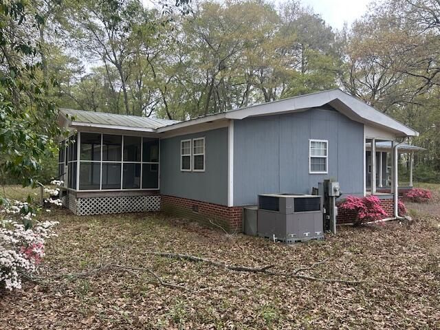 829 Lewis Road, Sumter, SC 29154