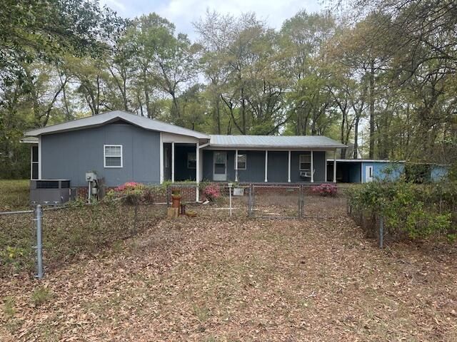 829 Lewis Road, Sumter, SC 29154