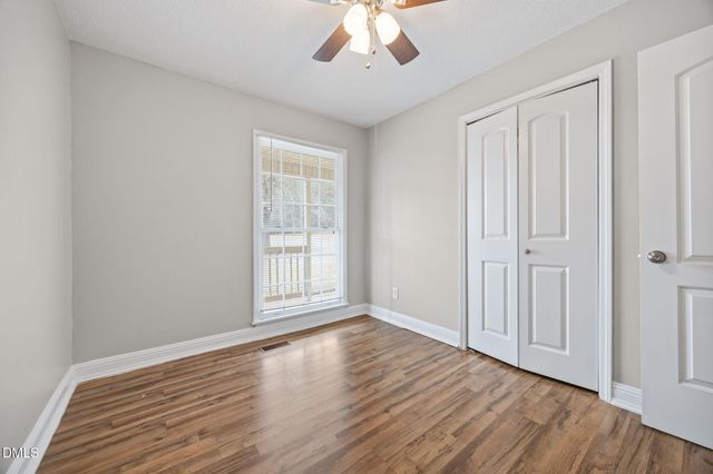 226 Lakeview Drive, Spring Lake, NC 28390