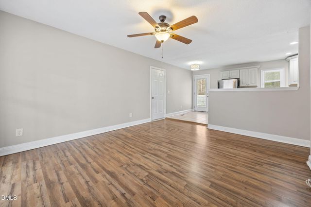 226 Lakeview Drive, Spring Lake, NC 28390