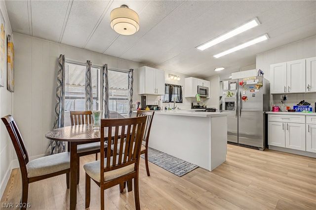 5512 Aldama Road, Las Vegas, NV 89122