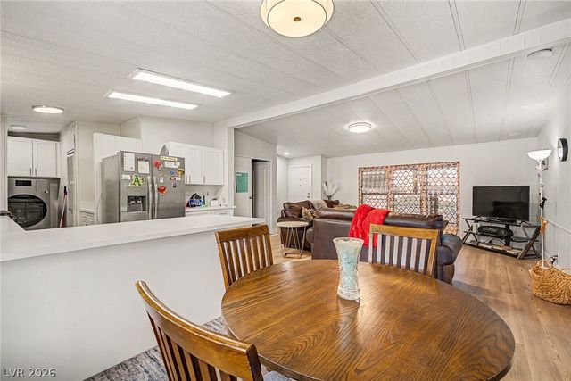 5512 Aldama Road, Las Vegas, NV 89122