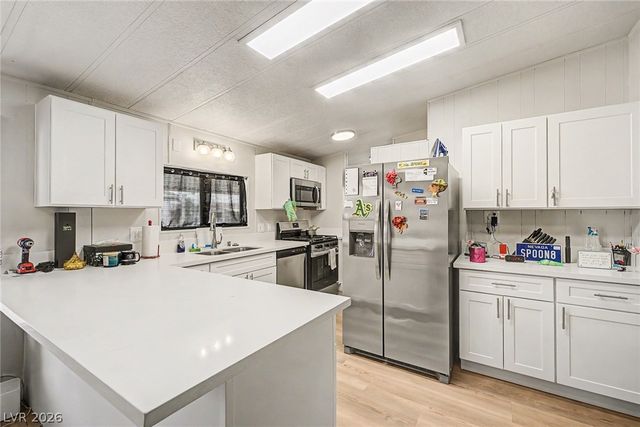 5512 Aldama Road, Las Vegas, NV 89122