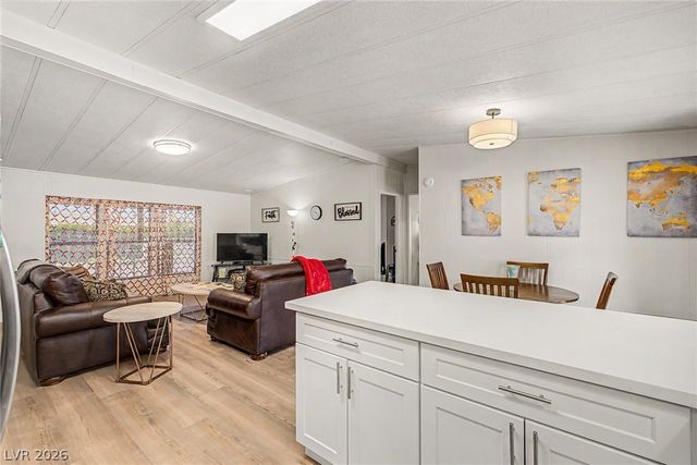 5512 Aldama Road, Las Vegas, NV 89122