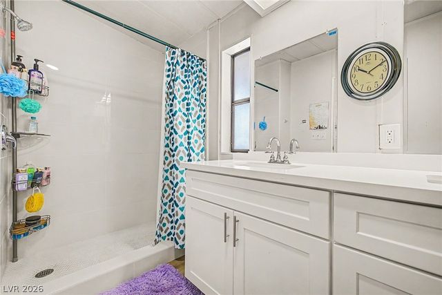 5512 Aldama Road, Las Vegas, NV 89122